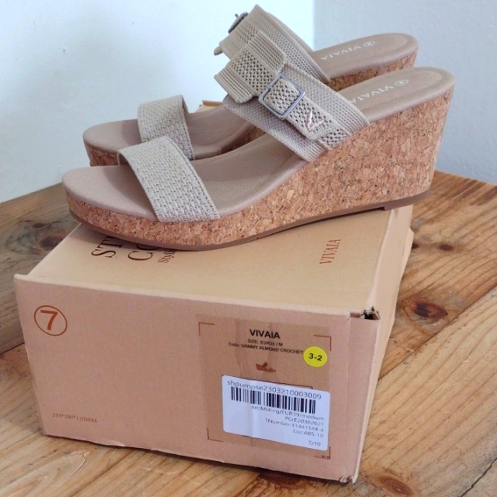 Women's Cream Wedge Sandals